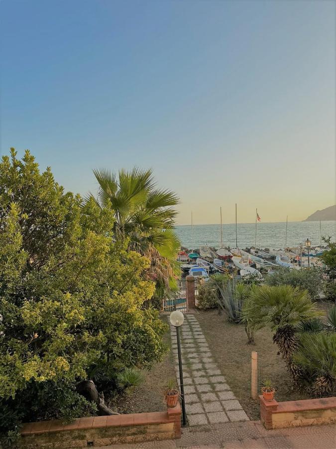 Il Viandante Sul Mare Appartement Salerno Buitenkant foto